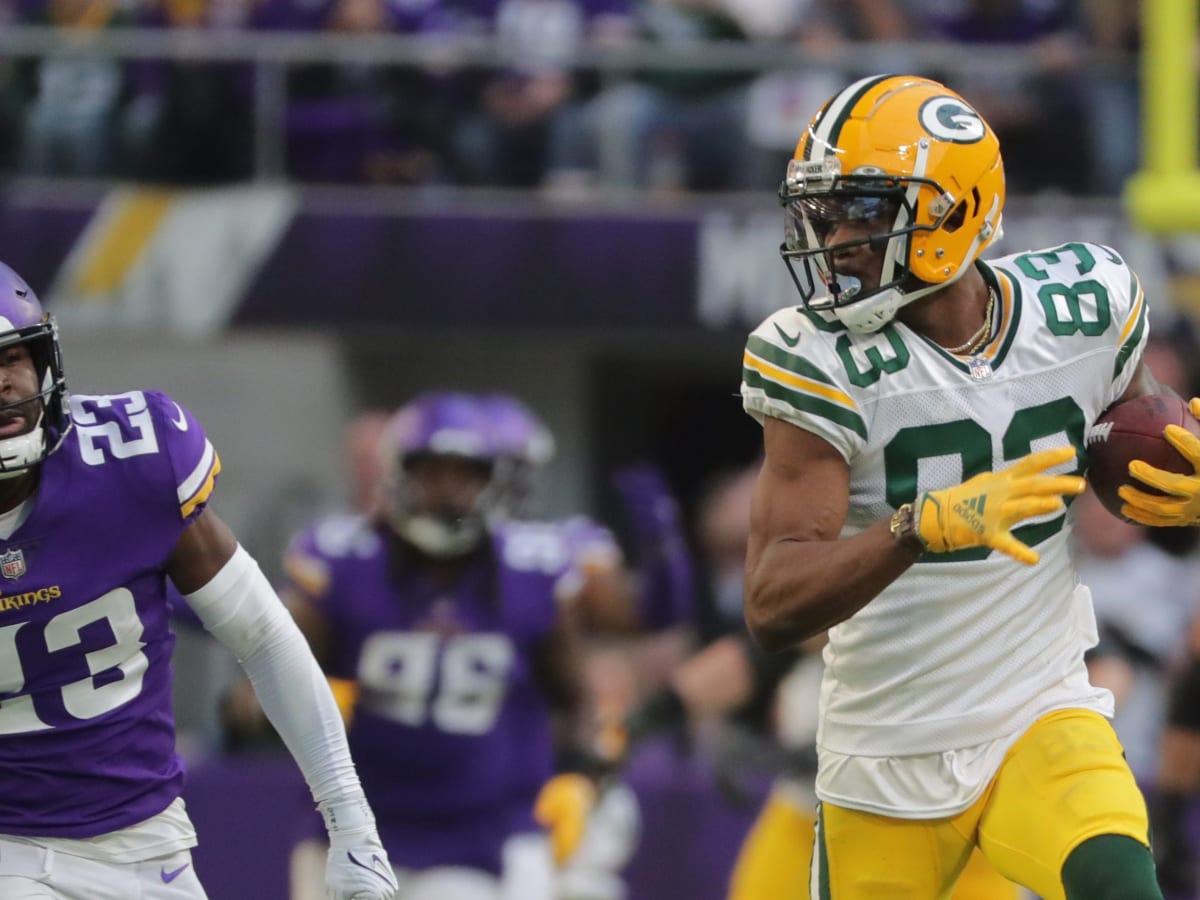 Marquez Valdes-Scantling absorbs huge hit to catch 34-yard bomb