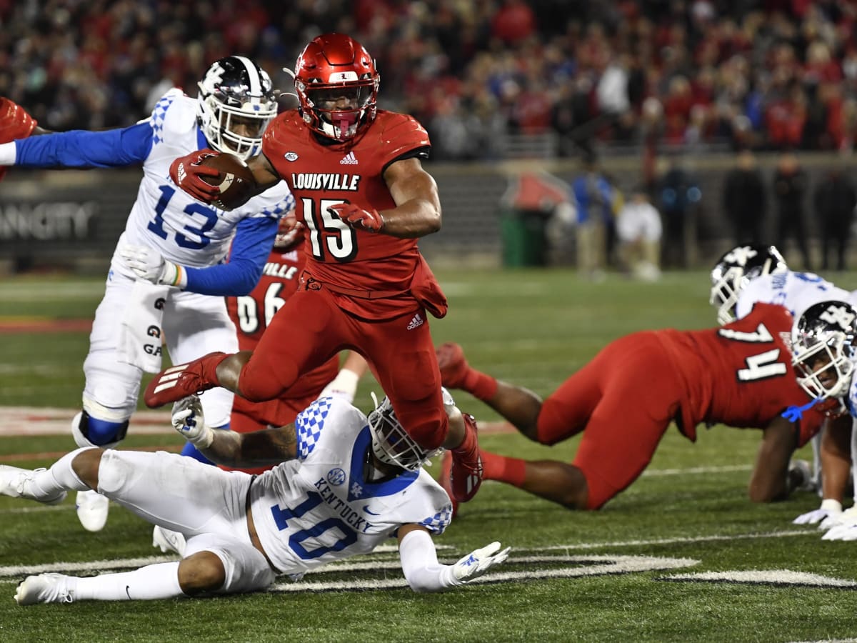 Louisville Football Embarrassed by Kentucky in Regular Season Finale -  Sports Illustrated Louisville Cardinals News, Analysis and More