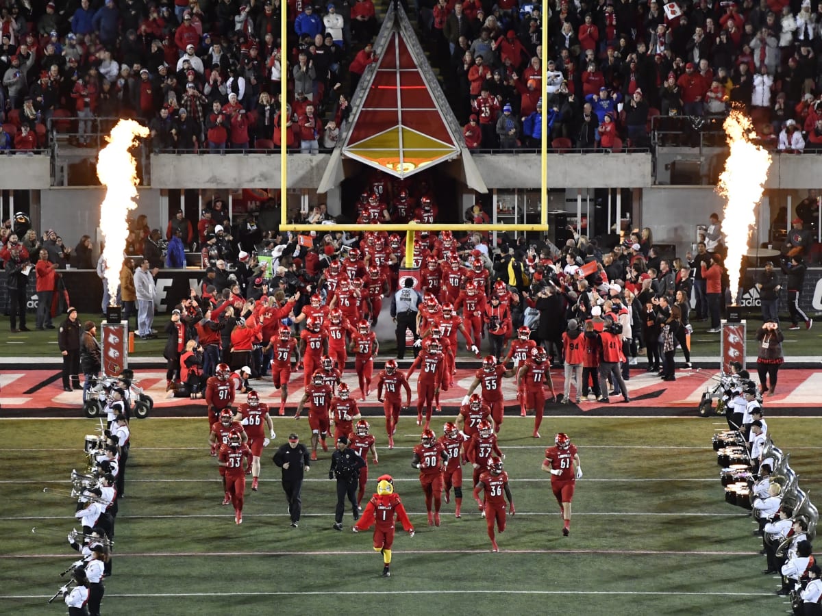 University of Louisville - Game Watch with the Cardinal Marching