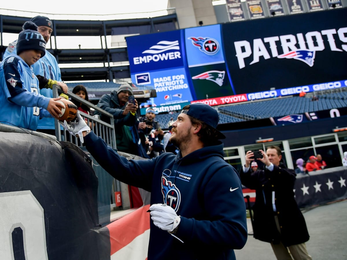 Tennessee Titans: Dontrell Hilliard's Receiving TDs a Running Back Rarity -  Sports Illustrated Tennessee Titans News, Analysis and More