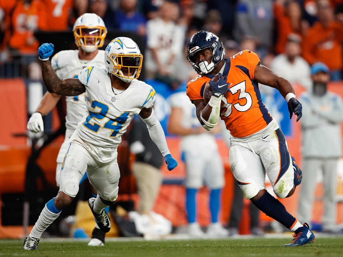 Broncos upset Chargers 28-13 in important AFC West win