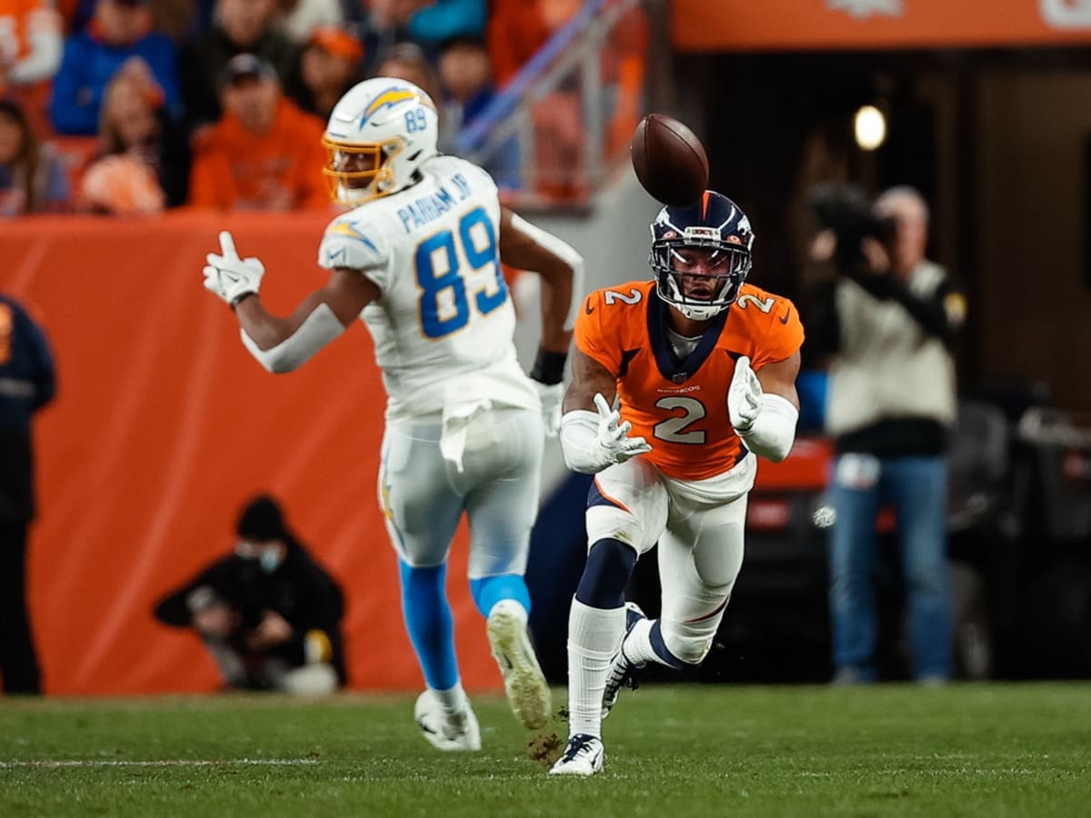 Denver Broncos' Biggest Studs & Duds in 31-28 Win Over Chicago Bears -  Sports Illustrated Mile High Huddle: Denver Broncos News, Analysis and More