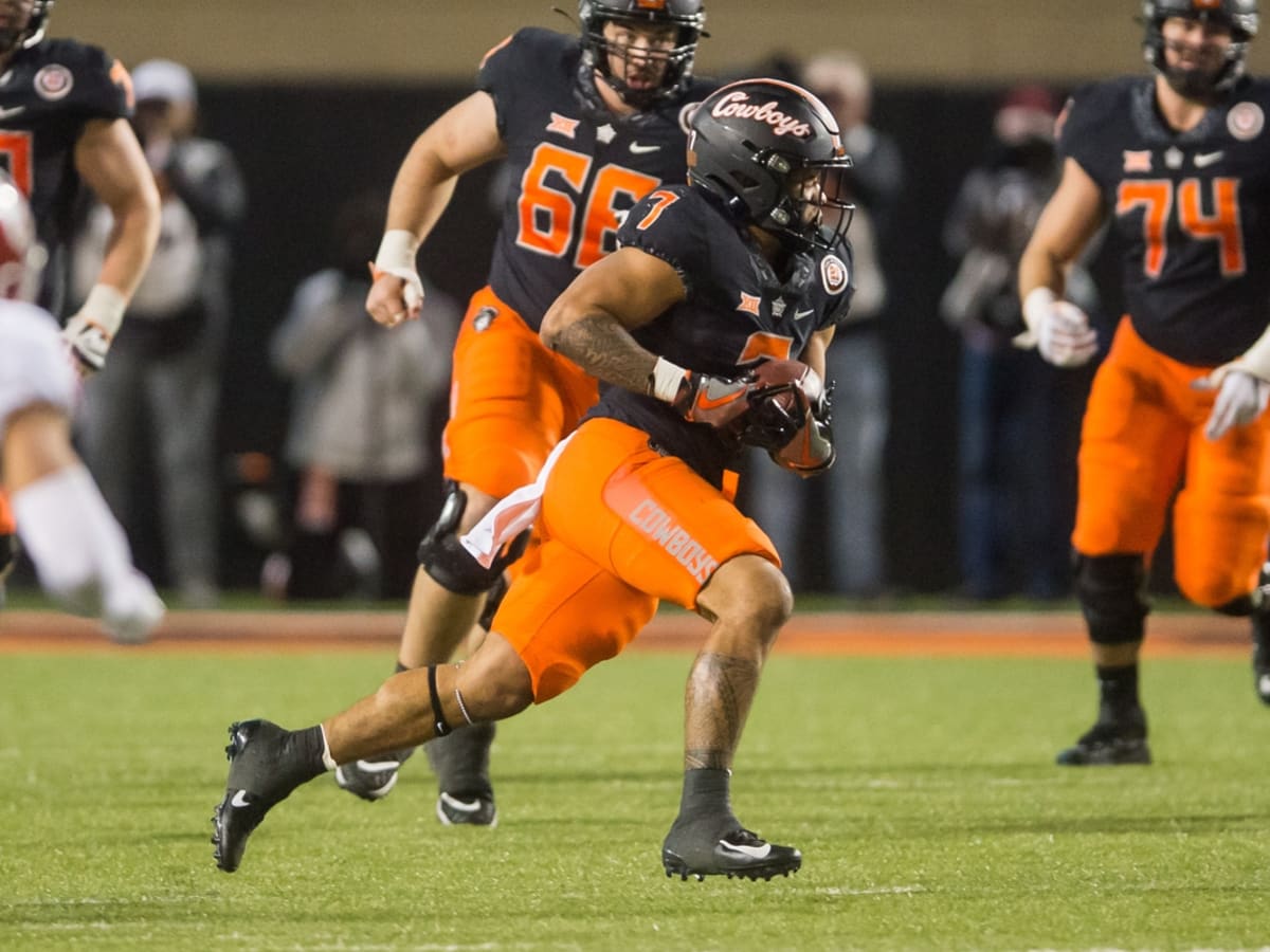 Bedlam, indeed: Oklahoma State outlasts Oklahoma 37-33 in Big 12 epic