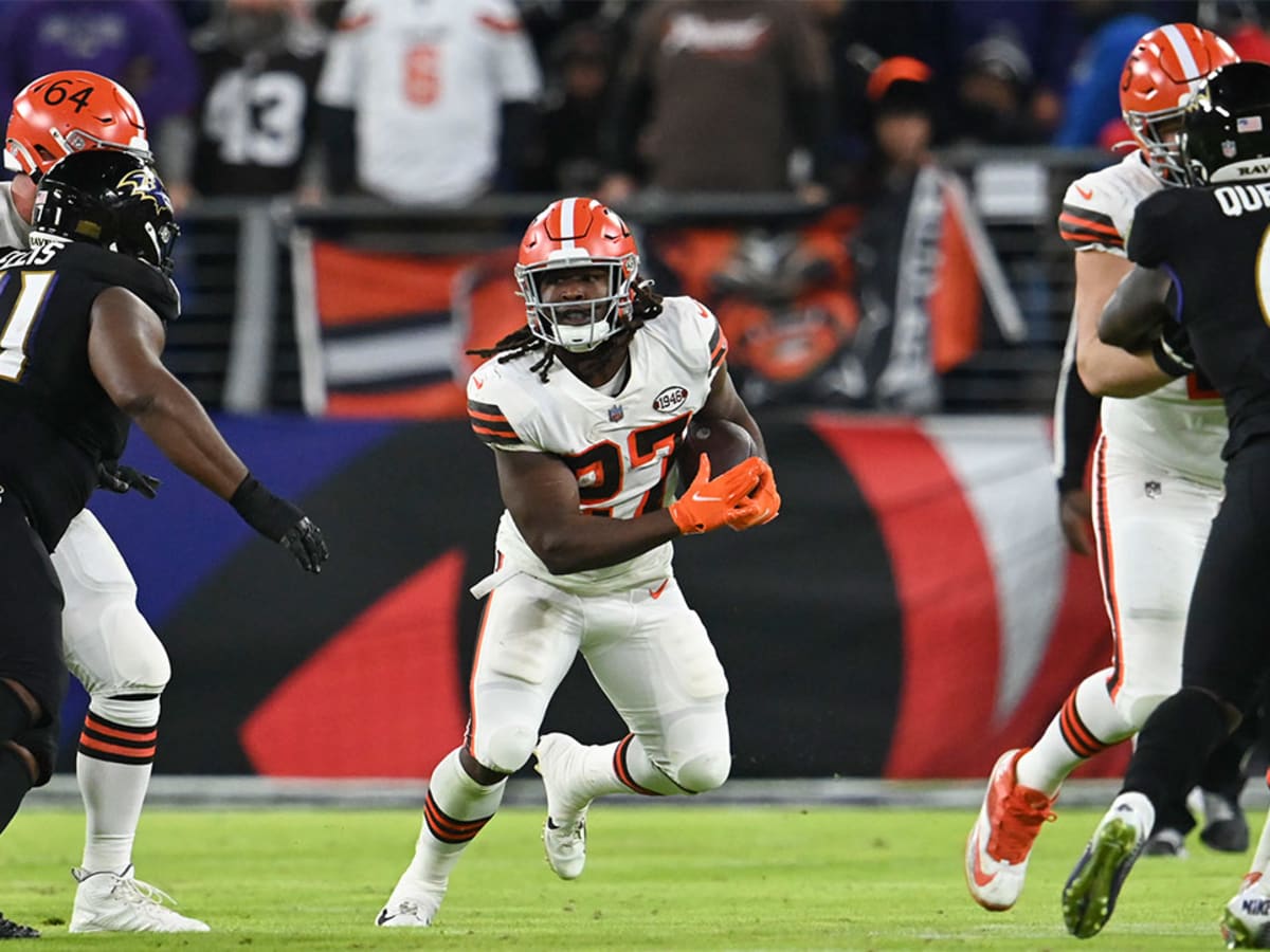 After Reportedly Being Close to Signing with New Orleans Saints, Kareem Hunt  Will Visit Indianapolis Colts - Sports Illustrated Cleveland Browns News,  Analysis and More