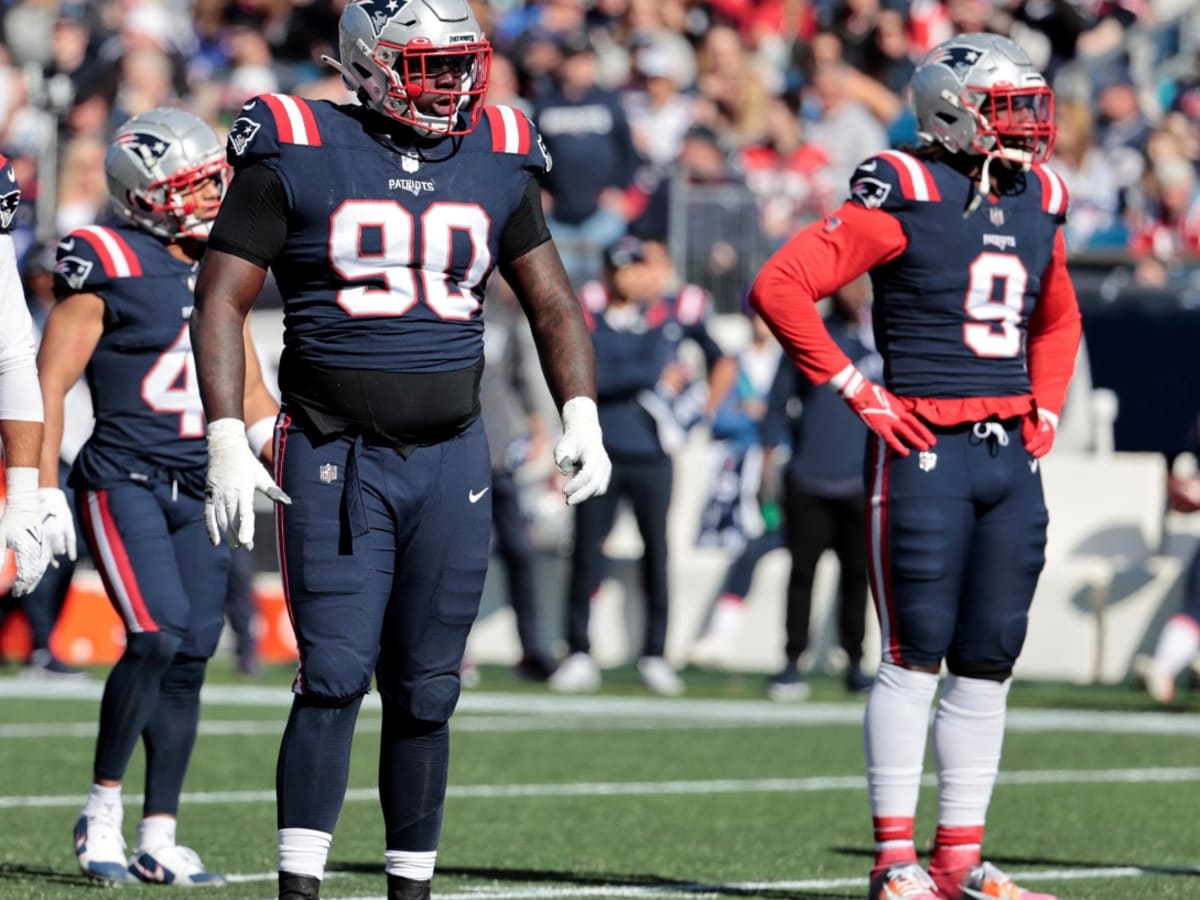 LB Matthew Judon has fun at the expense of DT Christian Barmore