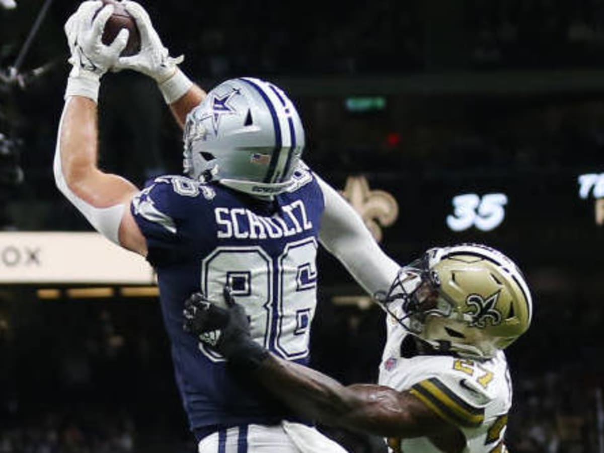 News: Fallout of Schultz skipping, ex-Cowboys lighting up USFL