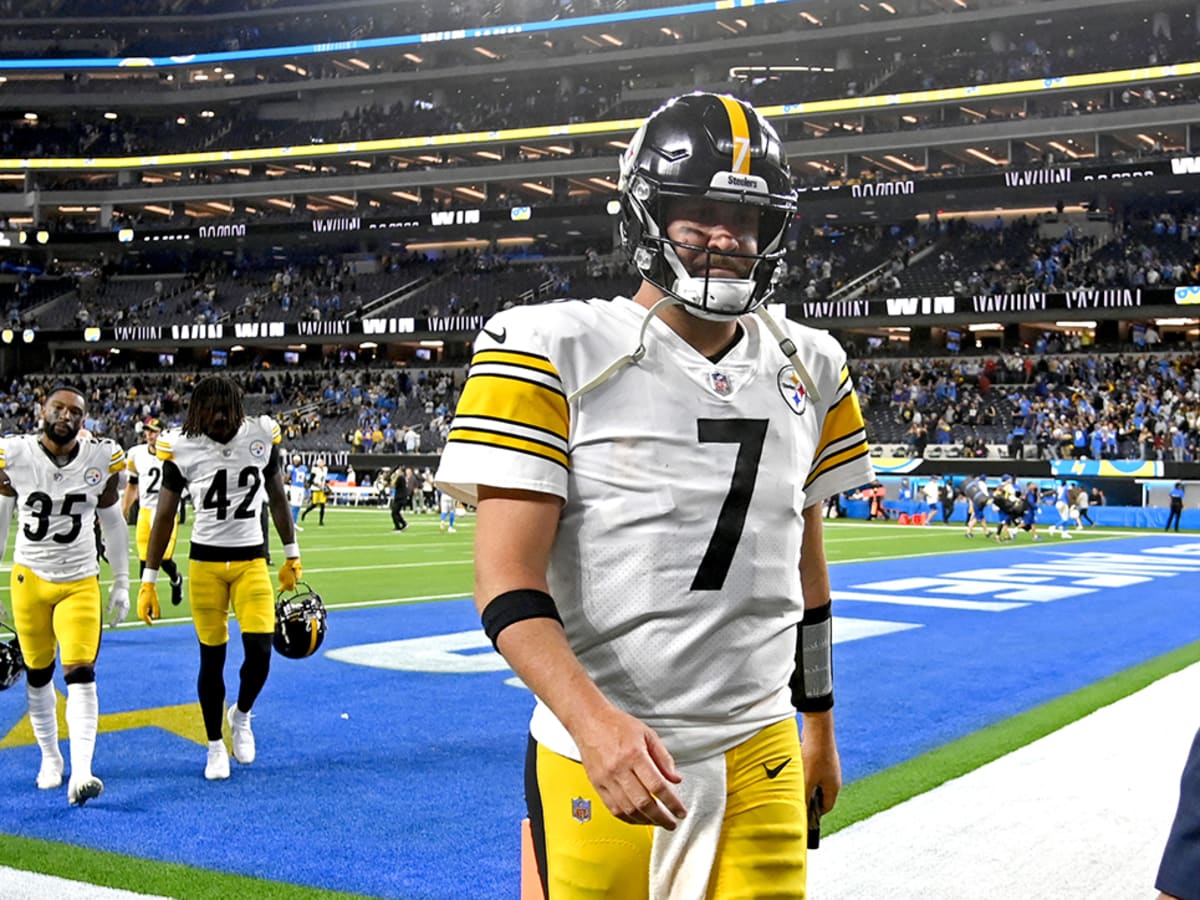 Roethlisberger Retires