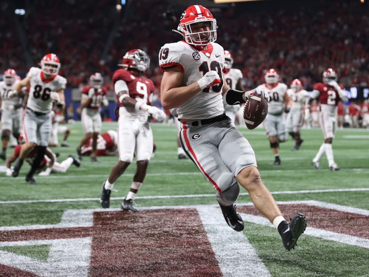 Brock Bowers (Georgia TE #19) Vs. Alabama 2021 