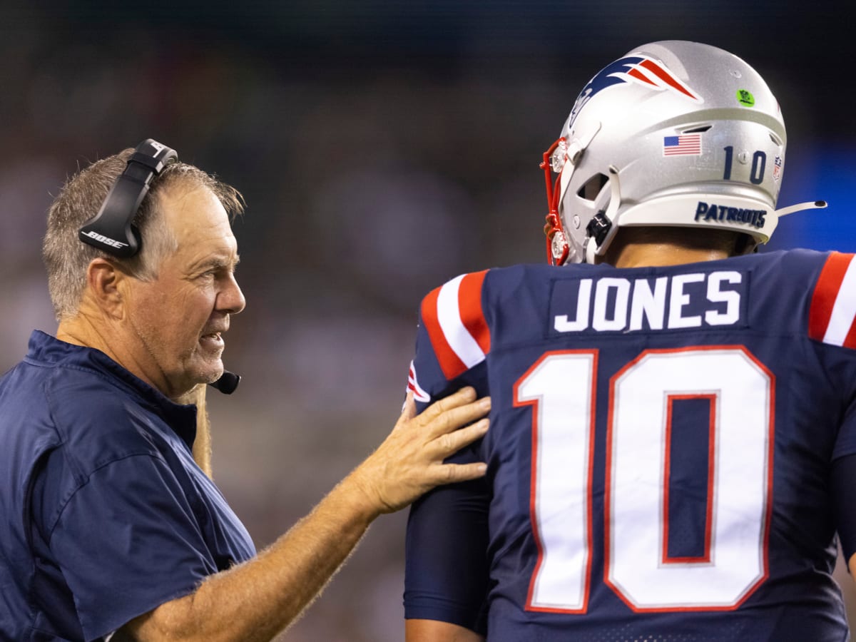 Who is Patriots backup QB Brian Hoyer? Mac Jones injury forces Bill  Belichick to explore options