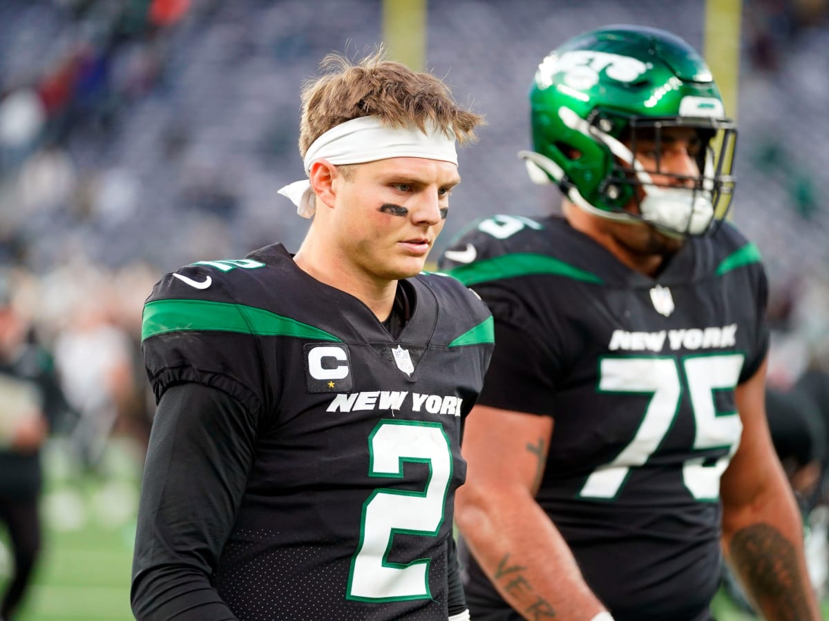 New York Jets WR Elijah Moore taking advantage of practice with QB Zach  Wilson - Sports Illustrated New York Jets News, Analysis and More