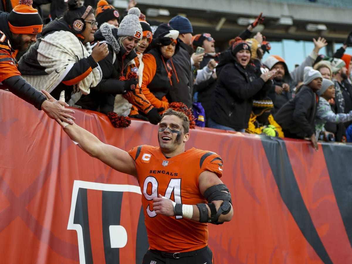 Sam Hubbard Impacting the Lives of Many Through His Foundation - Sports  Illustrated Cincinnati Bengals News, Analysis and More