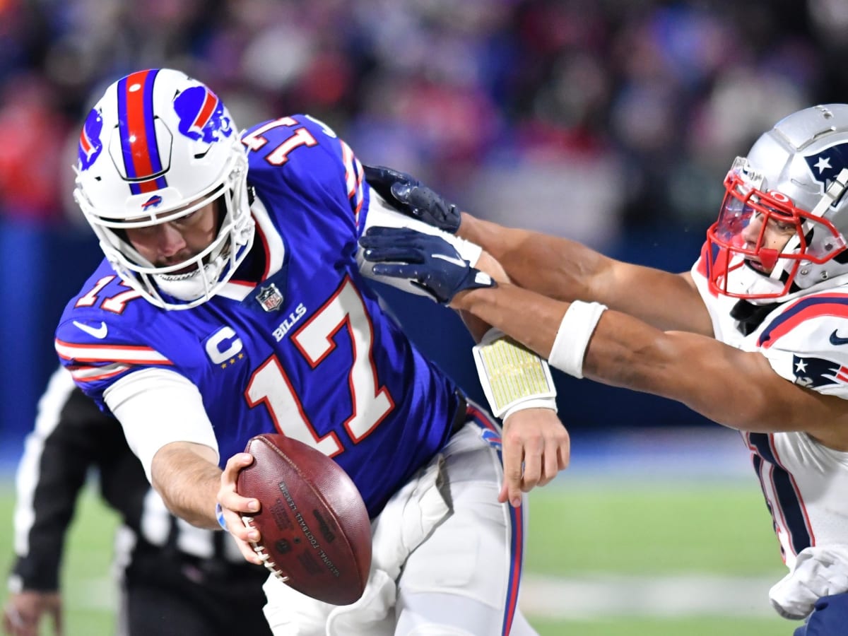 Buffalo Bills vs. Miami Dolphins Notebook: Tyreek Hill Silenced, Josh Allen  Dazzles - Sports Illustrated Buffalo Bills News, Analysis and More