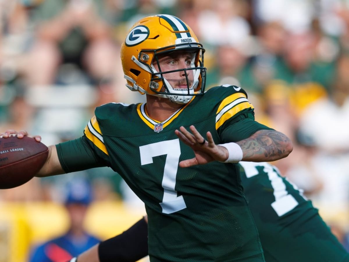 Green Bay Packers' quarterback Kurt Benkert during NFL football training  camp at Lambeau Field Saturday, Aug. 7, 2021, in Green Bay, Wis. (AP  Photo/Matt Ludtke Stock Photo - Alamy