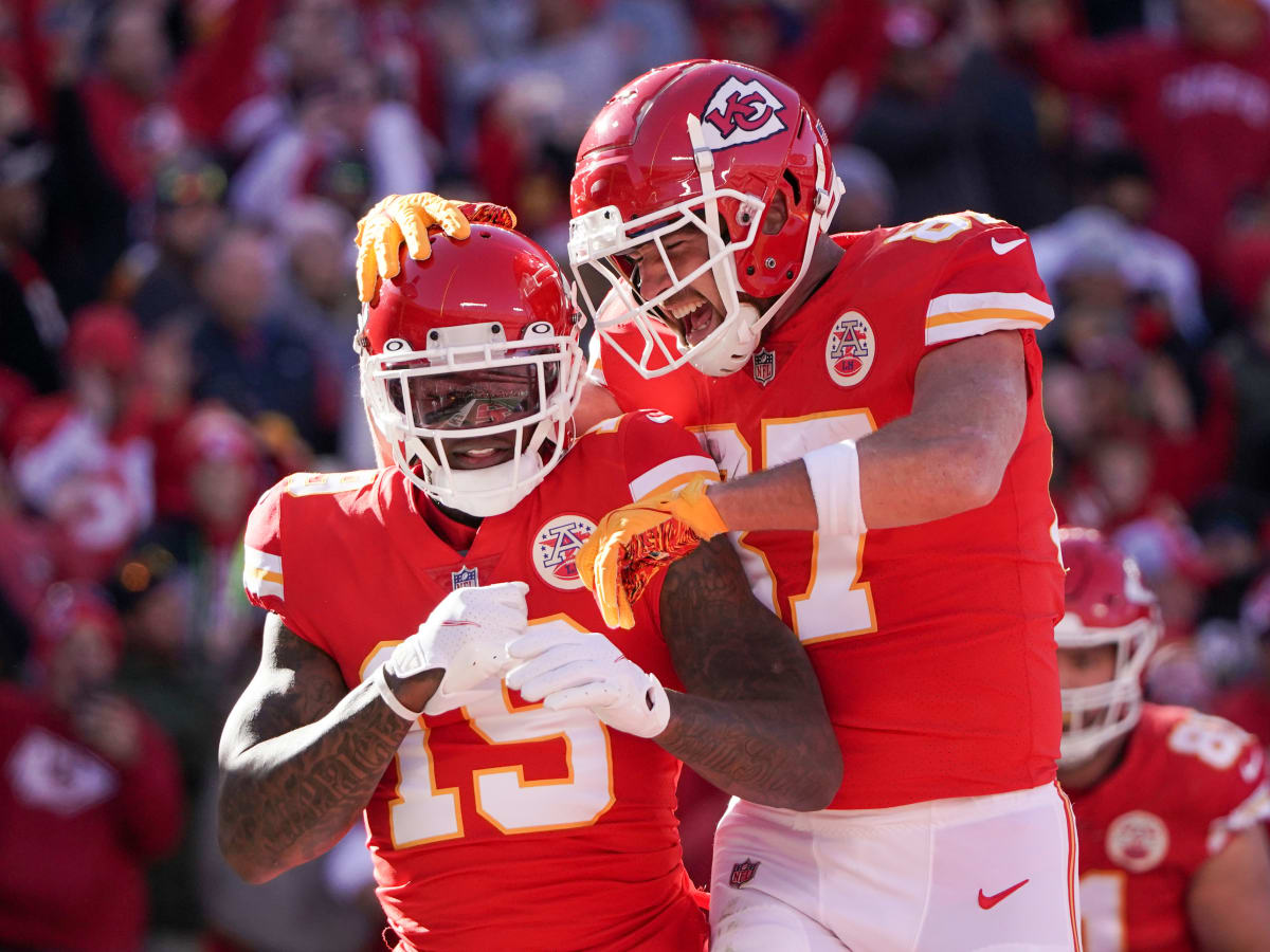 Chiefs gambling that Josh Gordon can stay out of trouble