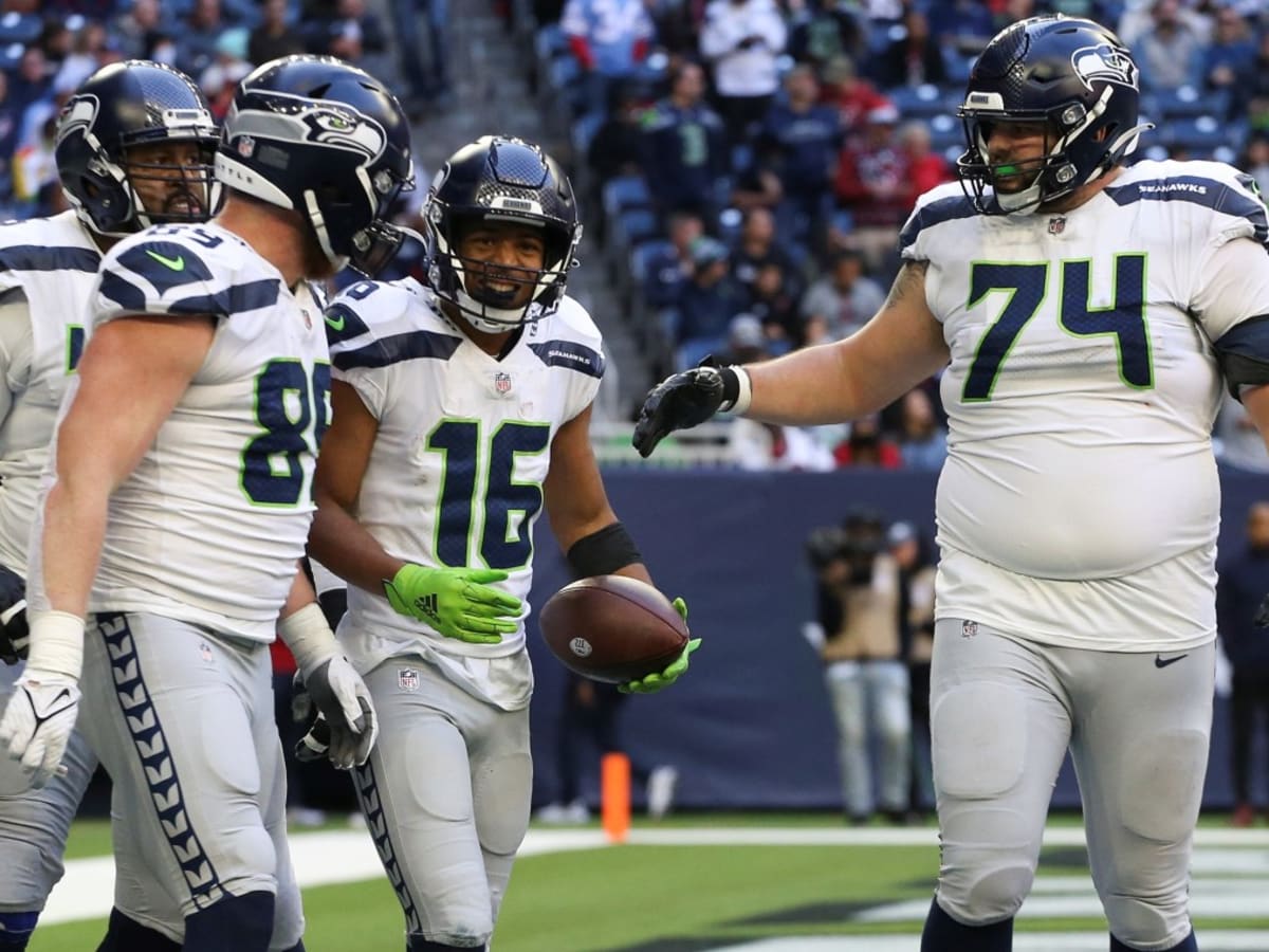 WATCH: Seahawks' Zach Charbonnet Delivers Viral 'Beast Mode' Hit Against  Carolina Panthers - Tracker - Sports Illustrated Seattle Seahawks News,  Analysis and More