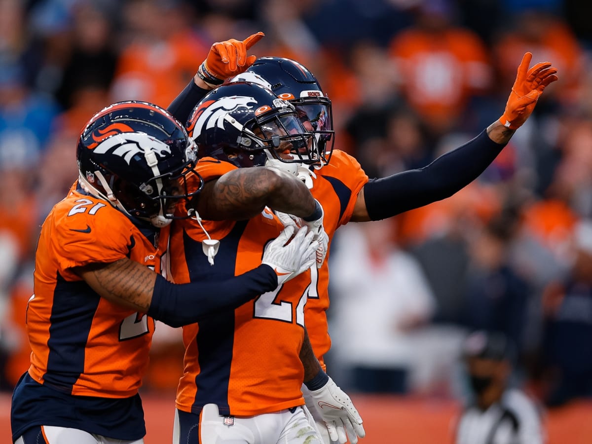 Denver Broncos 2015 Defense Top-Graded Unit of Last Decade - Sports  Illustrated Mile High Huddle: Denver Broncos News, Analysis and More