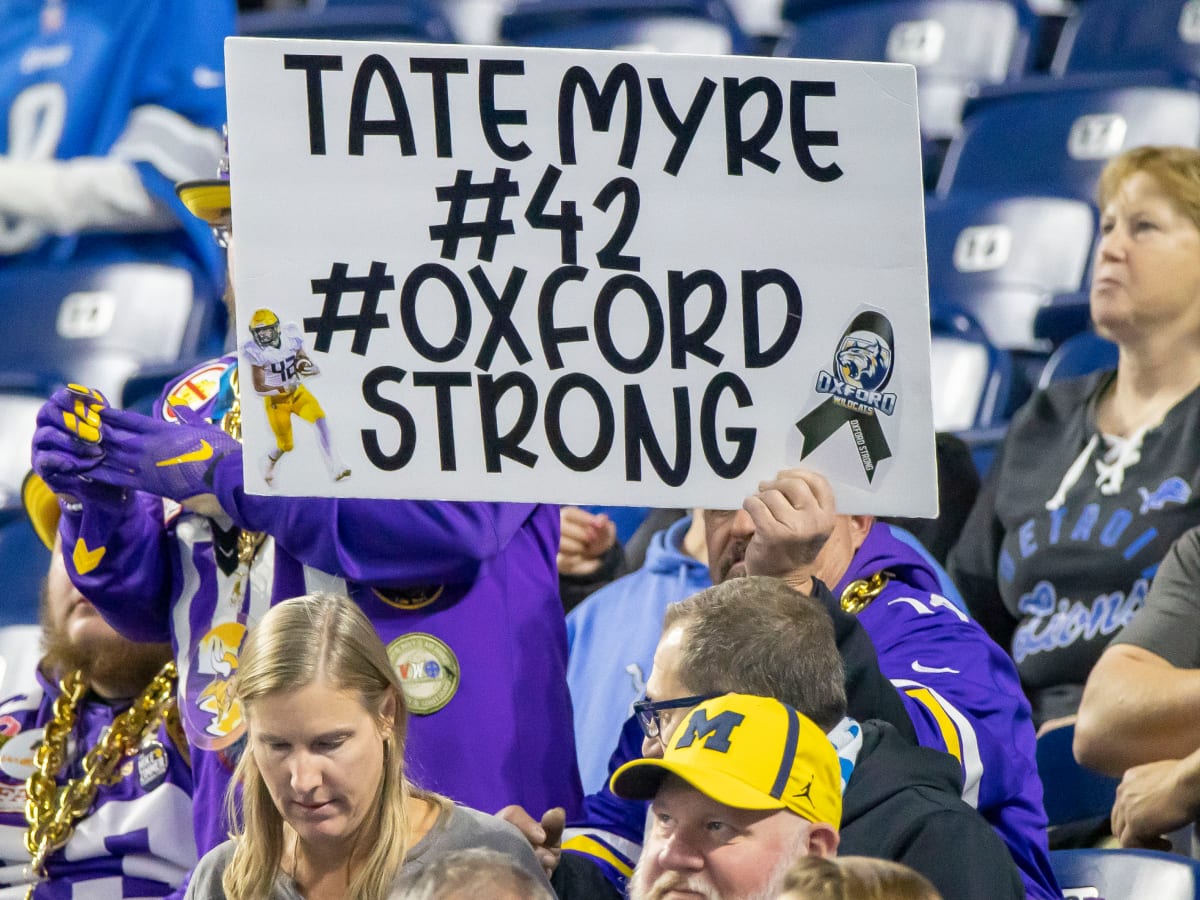 Detroit Lions to honor victims of Oxford High School shooting with