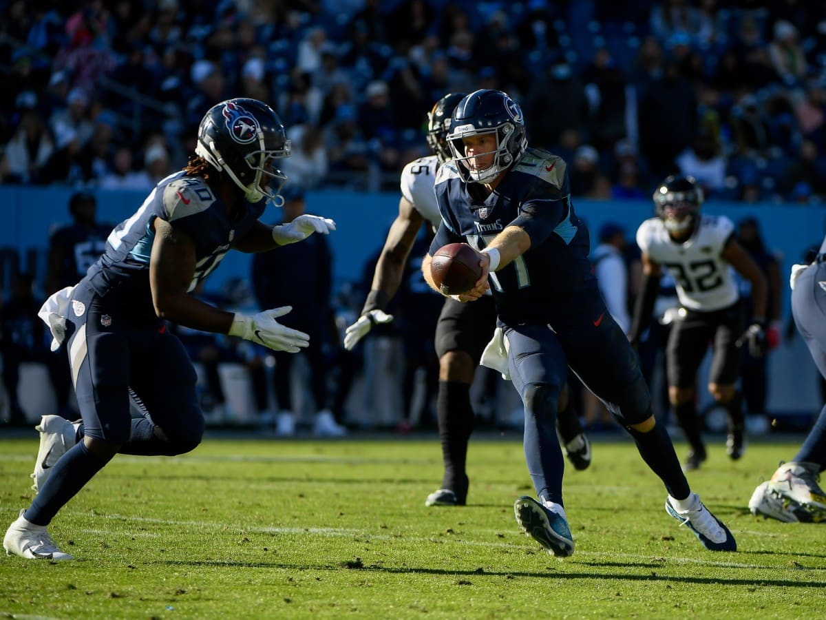 Not in Hall of Fame - #39 Overall, Derrick Henry, Tennessee Titans, #3  Running Back