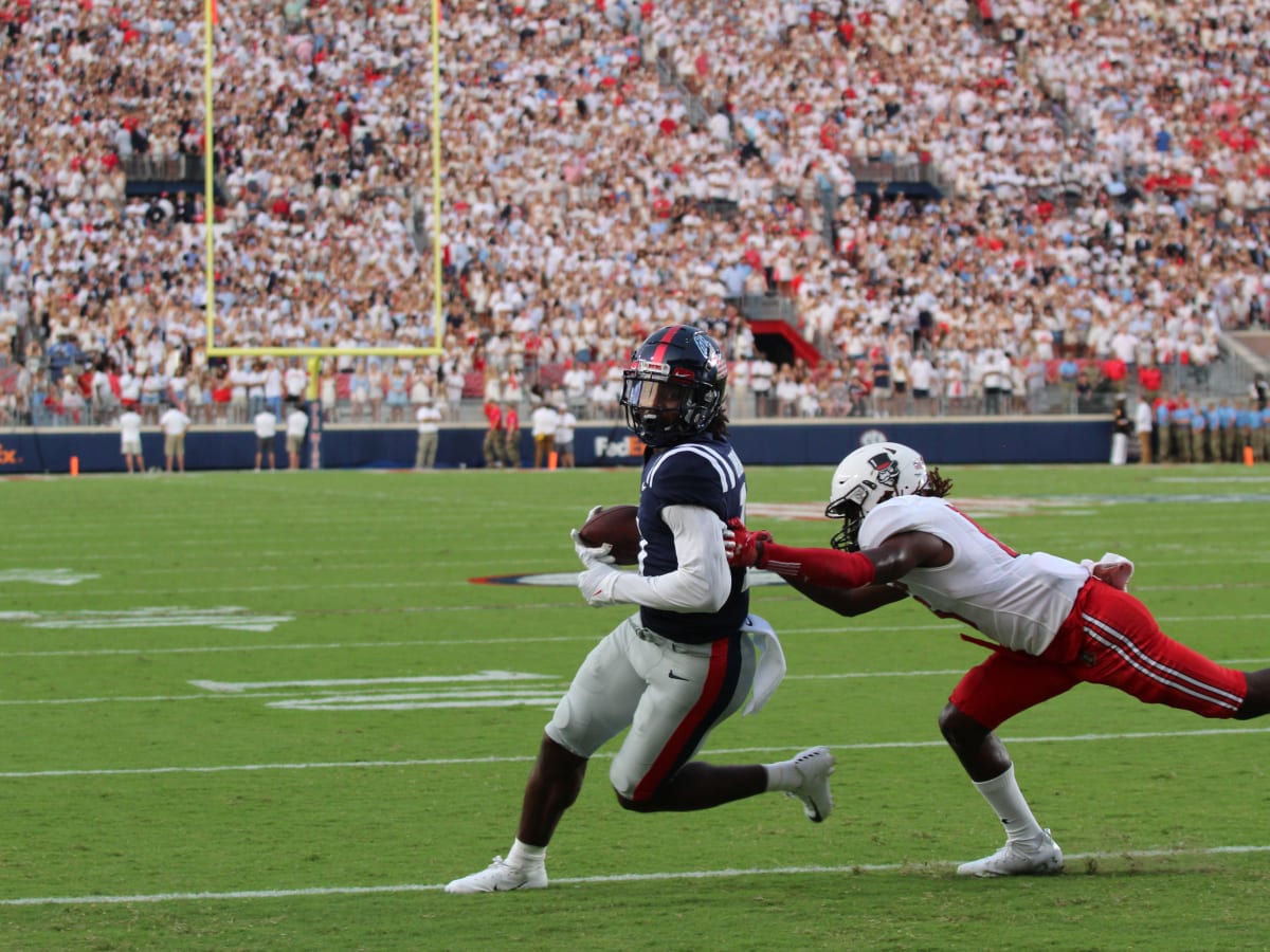 Wide receiver Dontario Drummond runs official 4.65-second 40-yard