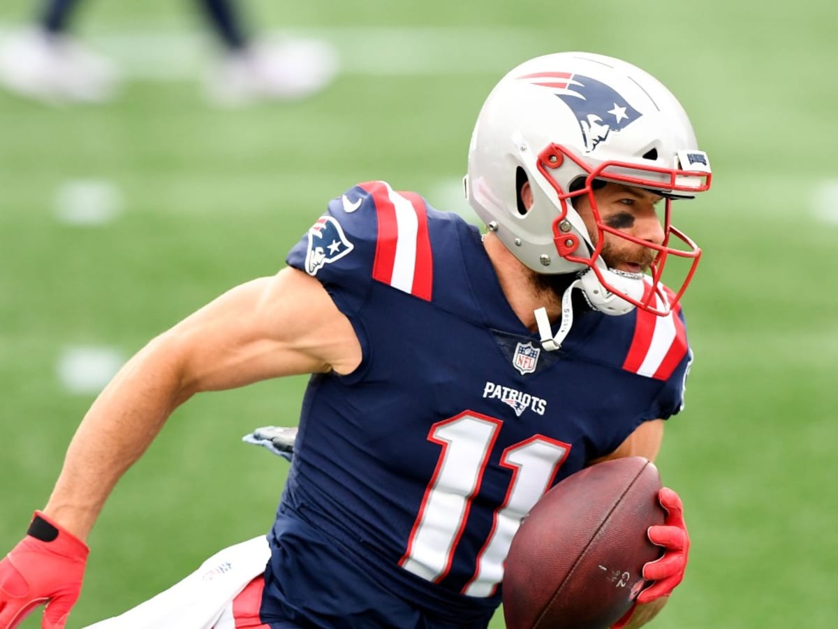 Edelman: Seeing Brady, Gronkowski on Bucs 'definitely weird'