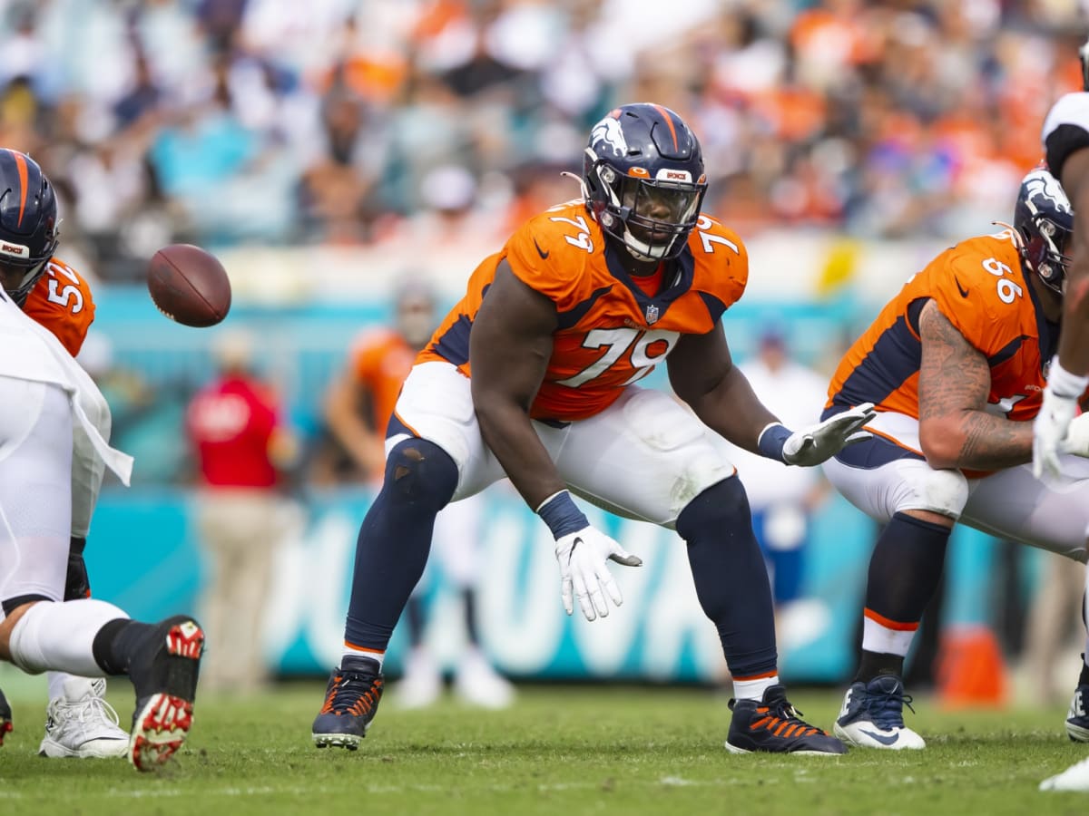 Denver Broncos center Lloyd Cushenberry III (79) takes part in drills  during the NFL football team's training camp Saturday, Aug. 6, 2022, at the  Broncos' headquarters in Centennial, Colo. (AP Photo/David Zalubowski