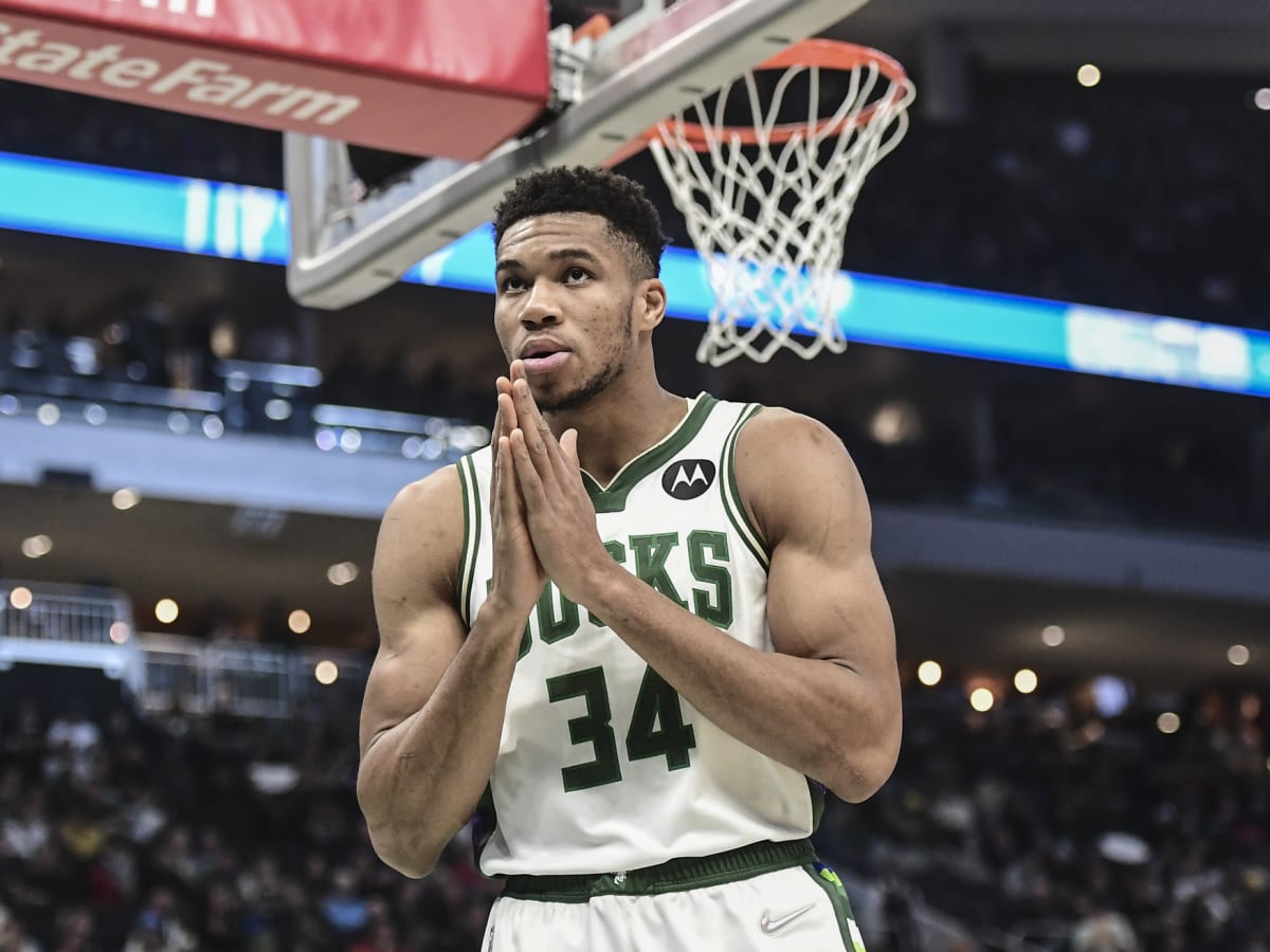 Bucks blown out on Christmas Day in Boston as scratchy play