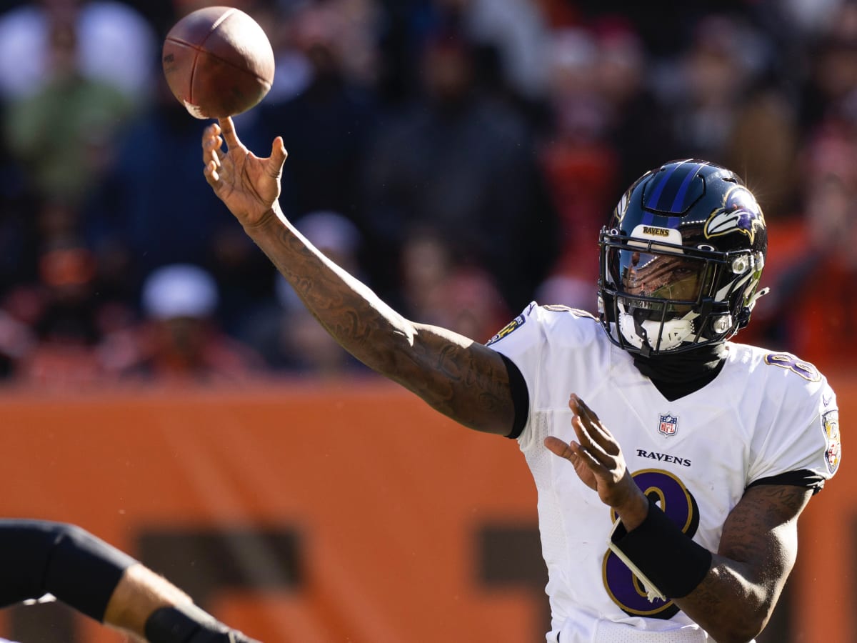 Lamar Jackson, Ravens dominate in 45-6 win over the Rams in Los Angeles -  ABC7 Los Angeles