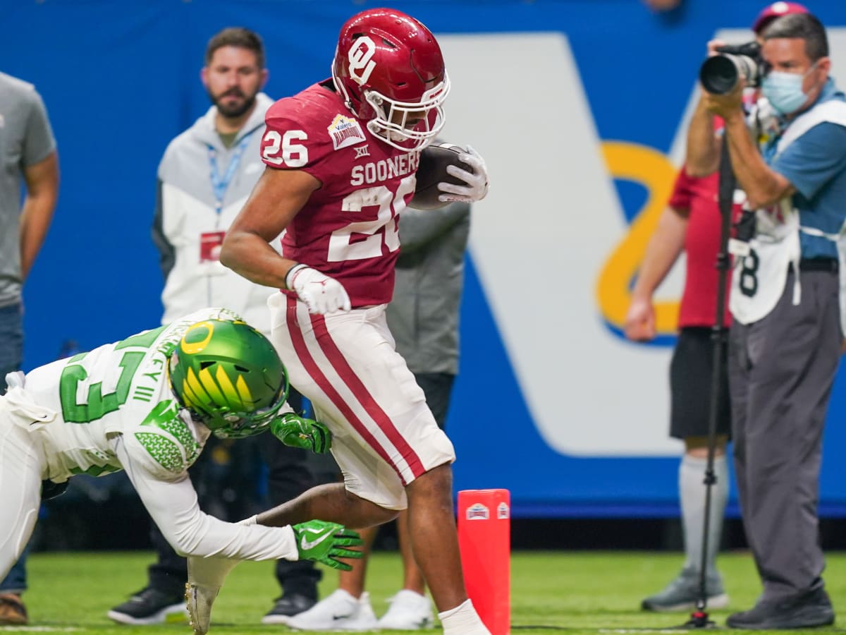 Oklahoma Football: OU outpaces Oregon in Alamo Bowl, 47-32