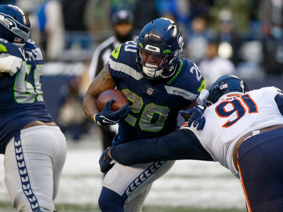 Seahawks waste Rashaad Penny, lose to Bears in snow 25-24