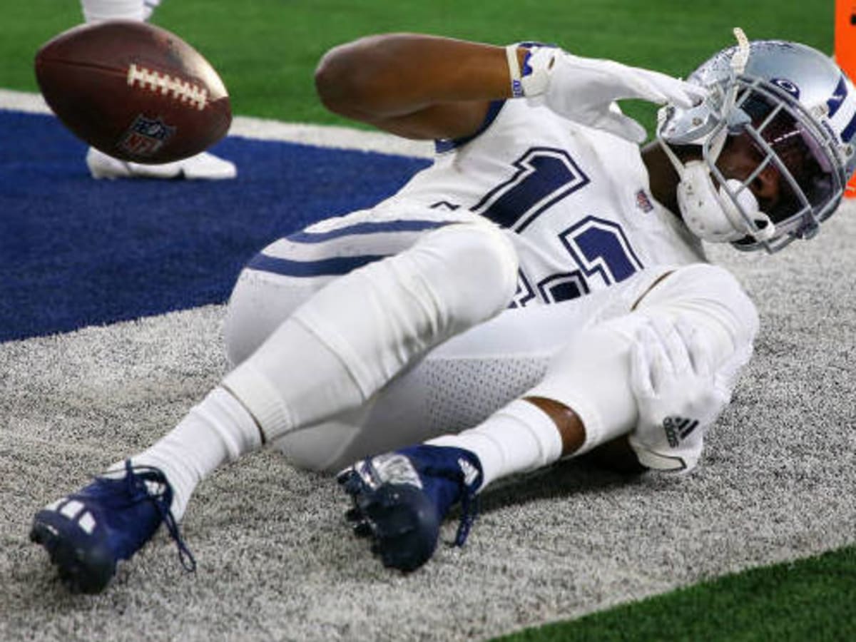 Cowboys News: Gallup won't be ready, Diggs' floor is lava