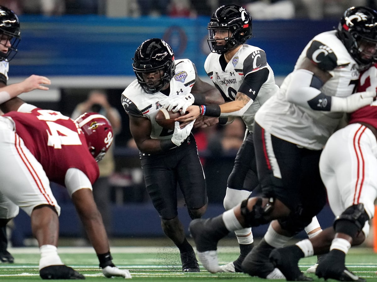 Ahmad Gardner to Join Jerome Ford, Other Bearcats in Draft - Down The Drive