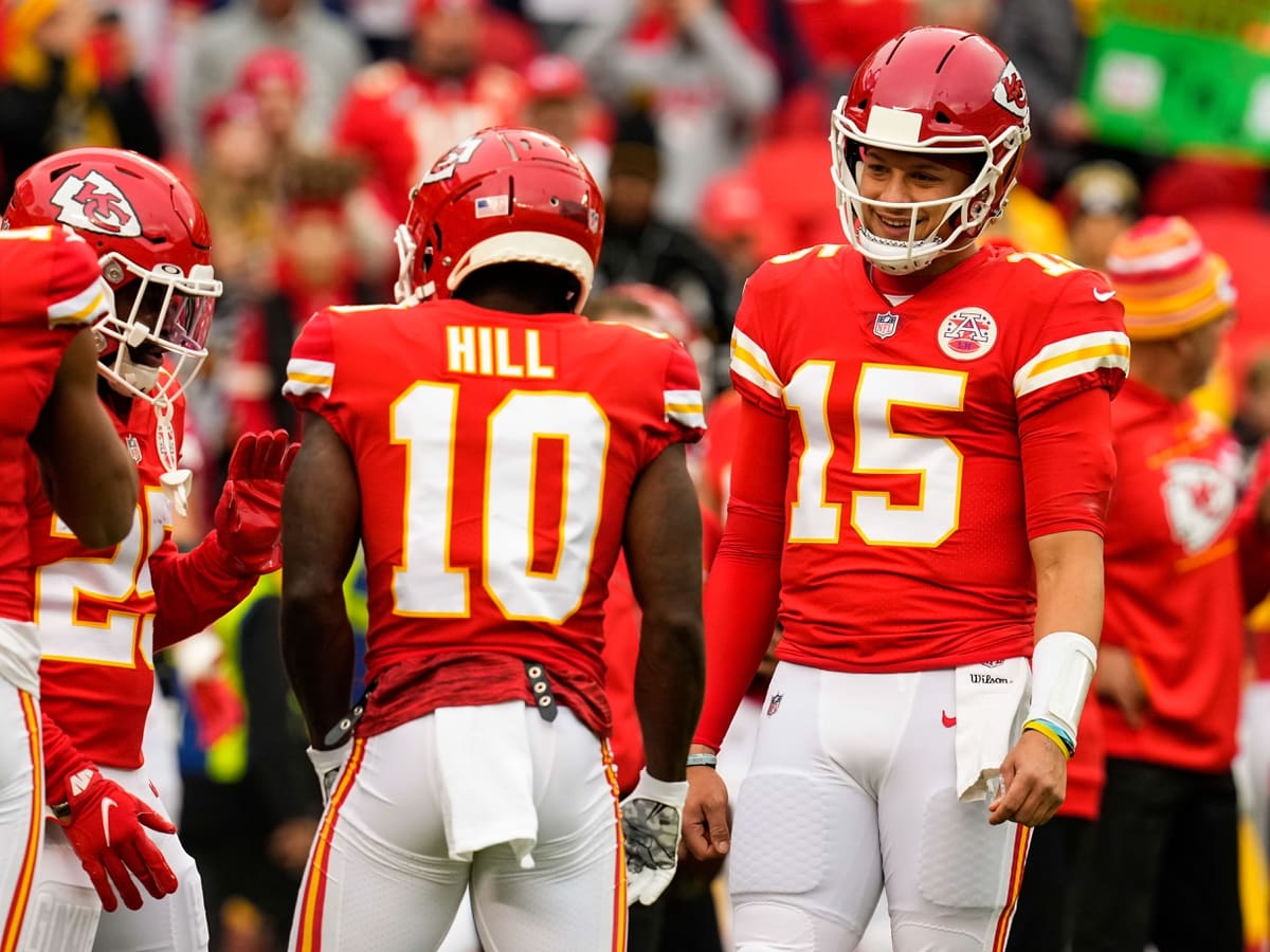 How to handle Tyreek Hill, Byron Pringle, Mecole Hardman, and Demarcus  Robinson in 2022 playoff fantasy football leagues and DFS
