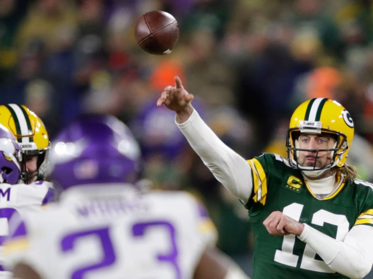 Minnesota Vikings @ Green Bay Packers: NFC North rivalry kicks off Sunday's  NFL, NFL News