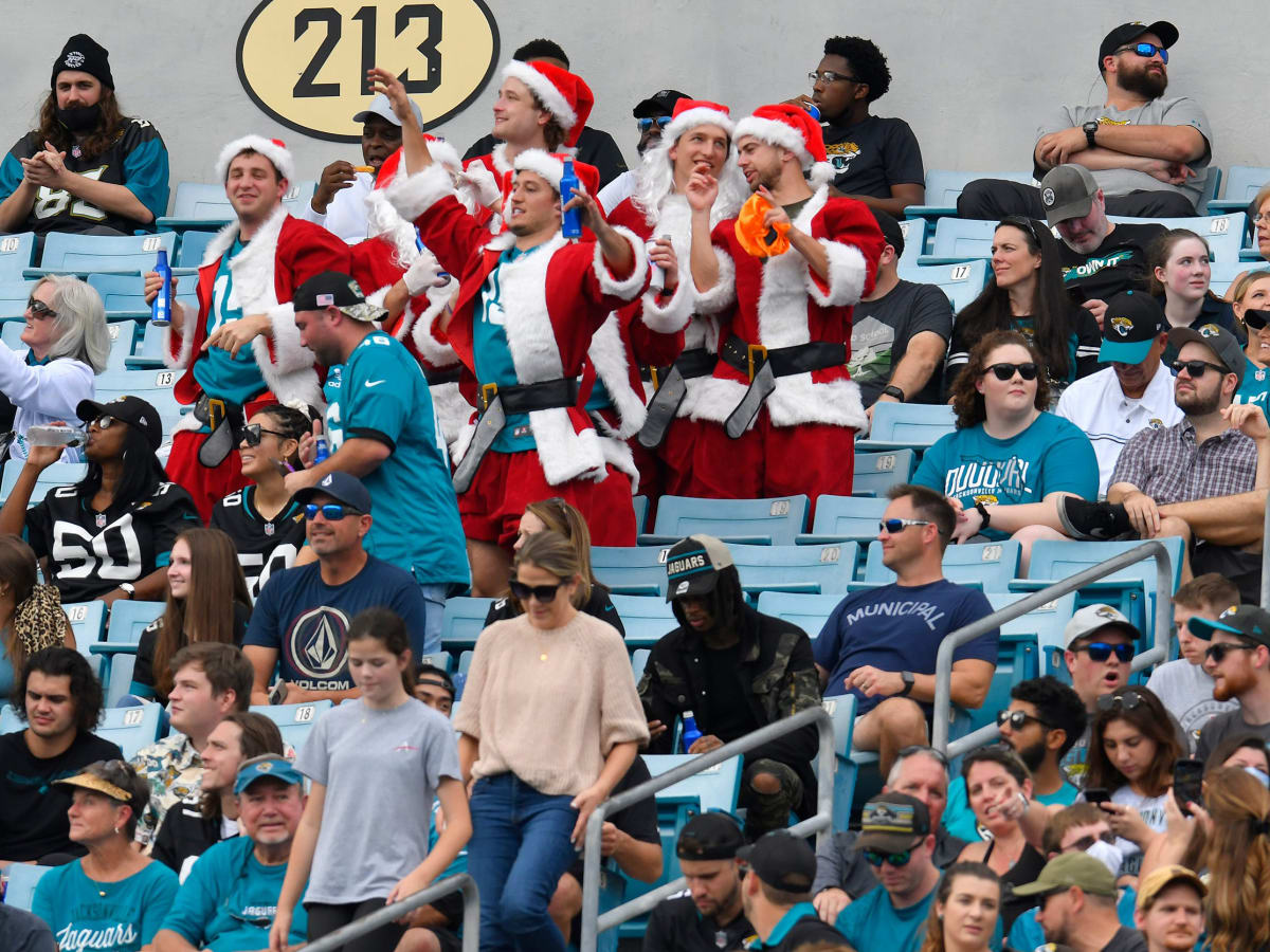 Jaguars GM Trent Baalke keeps fan-gifted clown figurine on desk: 'It's to  prove them wrong'