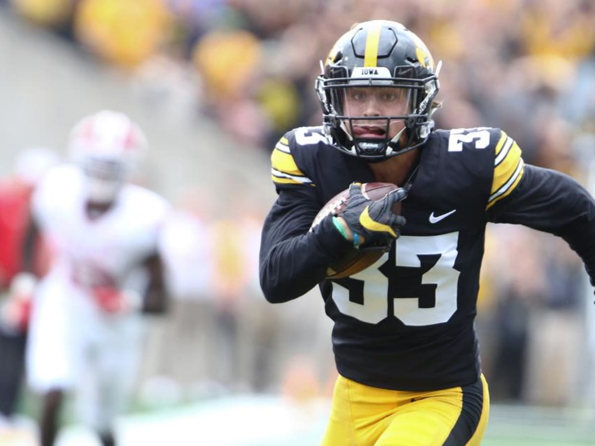 Riley Moss, CB, Iowa  NFL Draft Scouting Report