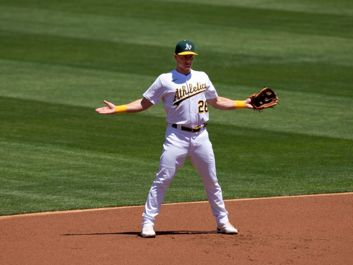 The Yankees want Matt Chapman to play SHORTSTOP (Report) 