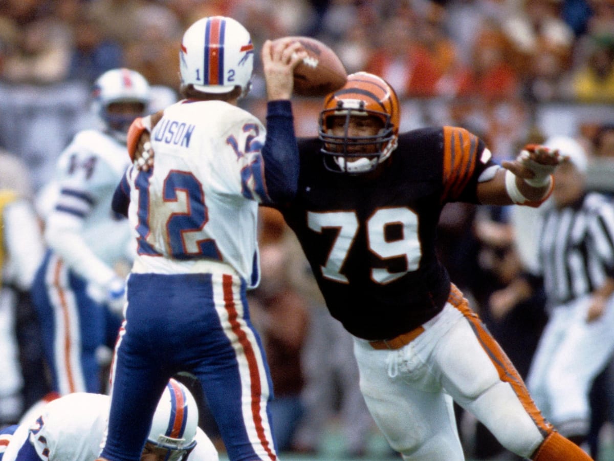 Longtime Bengals defensive end Ross Browner dies at 67