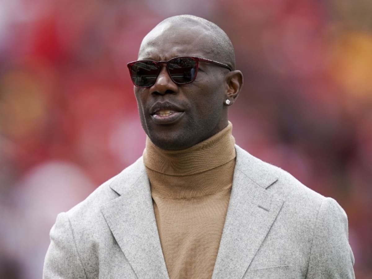 Terrell Owens 'knows he can' replace AB in Tampa — Skip & Shannon I NFL I  UNDISPUTED 