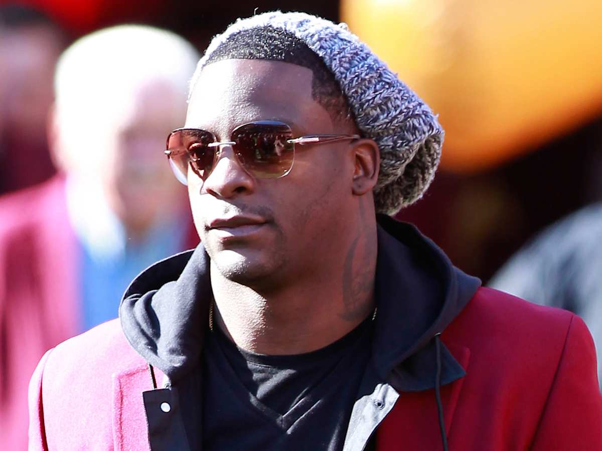 Clinton Portis: Bankruptcy, concussions leave RB sobered - Sports  Illustrated