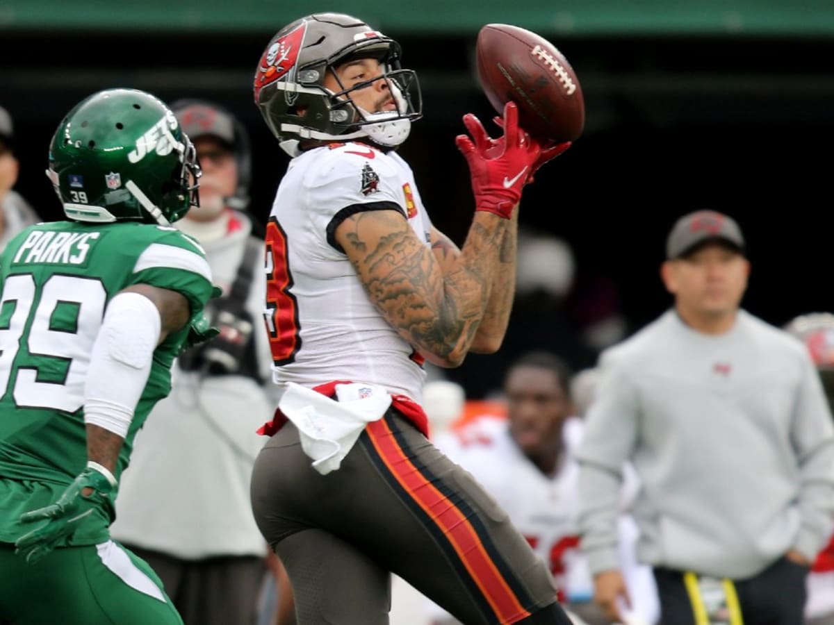 Buccaneers-Panthers Injury Report Dec. 24: Mike Evans, Antoine