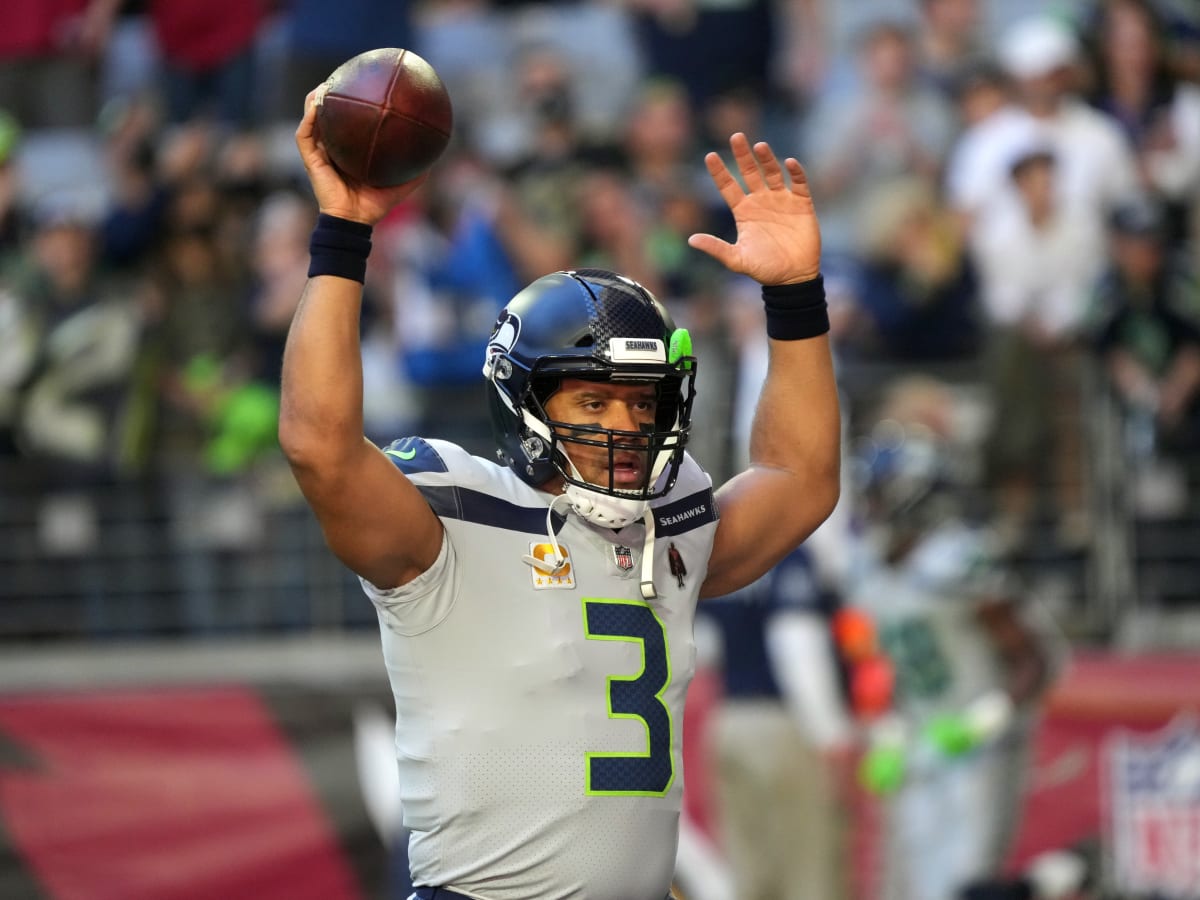 Seahawks enter uncertain offseason after playing spoiler to Cardinals in  38-30 win