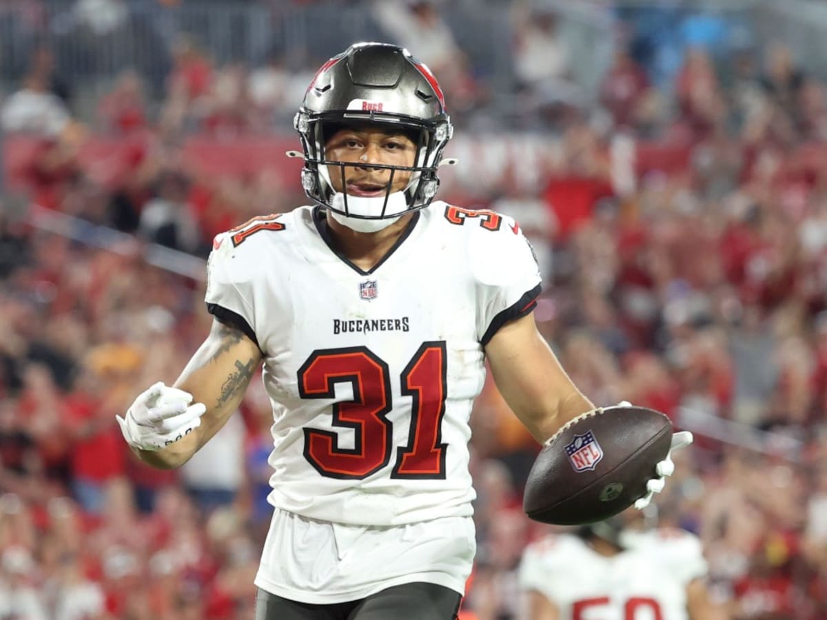 Philadelphia Eagles vs. Tampa Bay Buccaneers Winner Determined by Mike  Evans' Play? - Sports Illustrated Philadelphia Eagles News, Analysis and  More