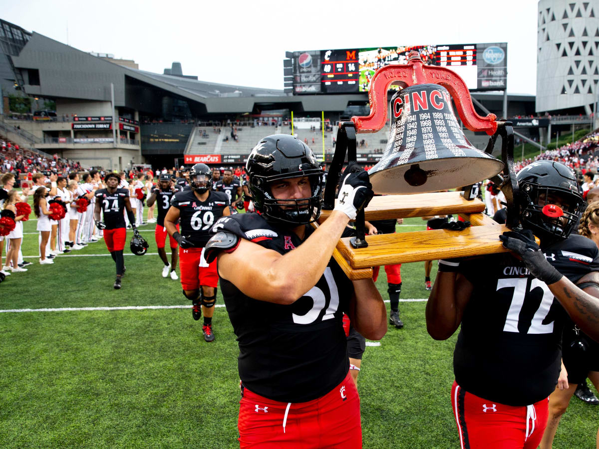 Cincinnati Football's 'Squid Game' Uniform Reveal Is Incredibly Creative