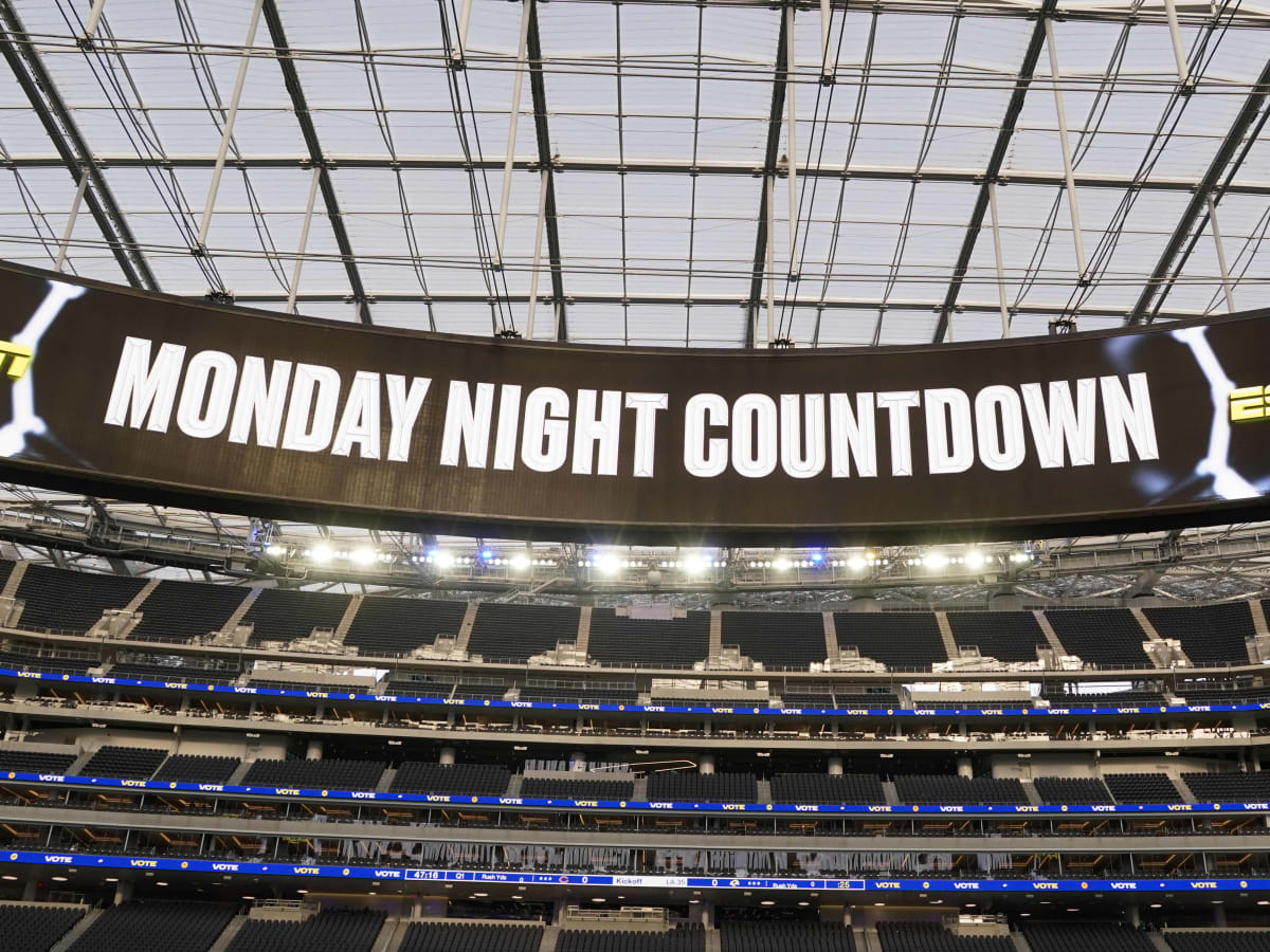 ESPN's Monday Night Football: Doubleheader Saturday Debut Registers  Viewership of 20.3 Million for Cowboys-Eagles and 19.1 Million for  Chiefs-Broncos, ESPN's Most-Watched NFL Regular Season Games in More than a  Decade - ESPN