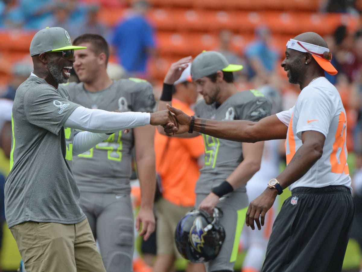 Jerry Rice: 'Proud of Deion Sanders, Coaching With Swagger at Jackson  State' - HBCU Legends