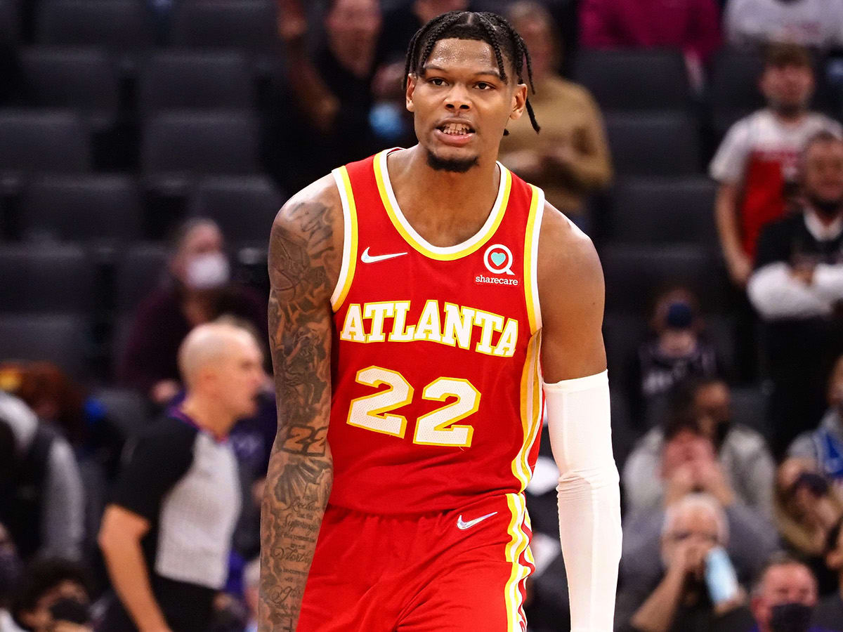 Hawks trade Cam Reddish to Knicks for Kevin Knox, first-round pick