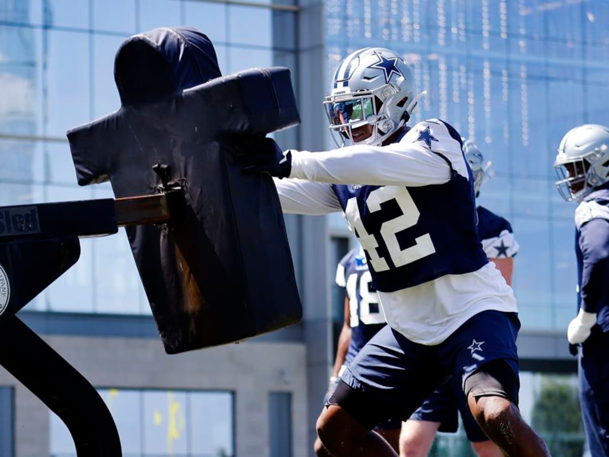 Cowboys turn to fourth quarterback in five weeks as nightmare season plods  on, Dallas Cowboys