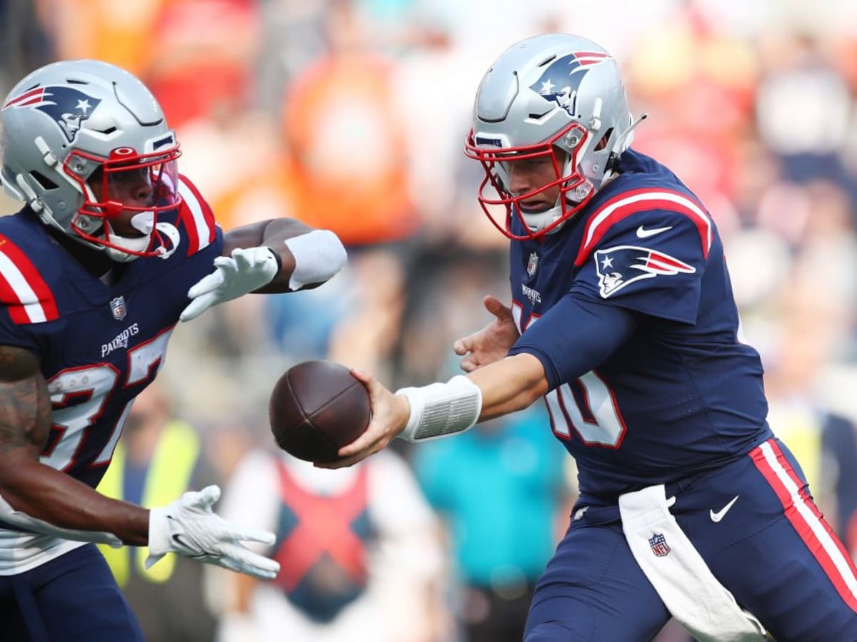 New England Patriots Receive Grim Updates on Christian Gonzalez, Matthew  Judon - Injury Tracker - Sports Illustrated New England Patriots News,  Analysis and More