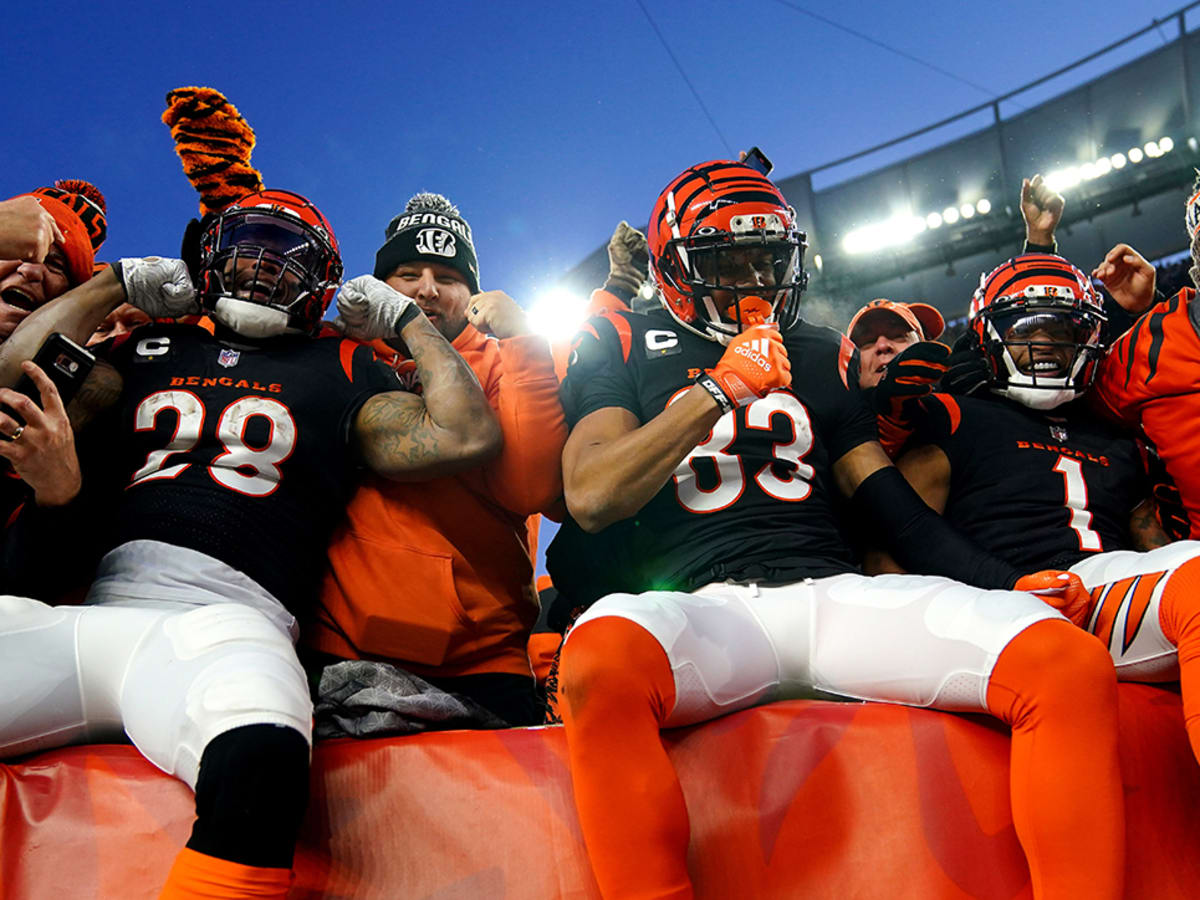 NFL - FINAL: The Cincinnati Bengals win their first playoff game