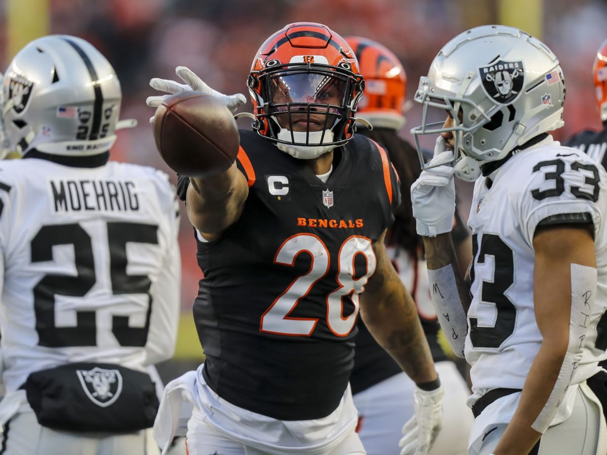 Joe Mixon, Nick Chubb, Tyler Boyd Are Most Popular NFL Player